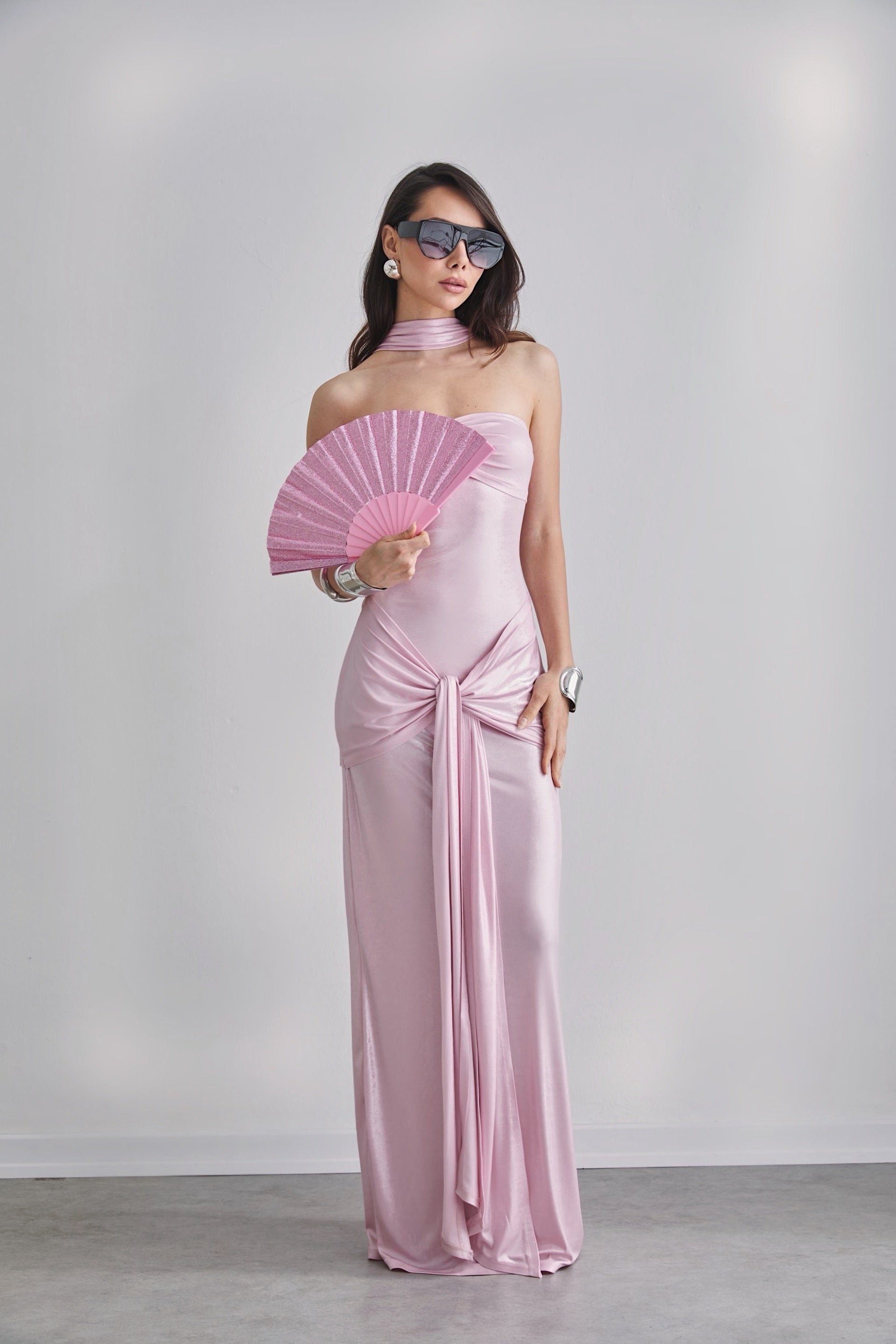 Larissa Elbise Pembe
